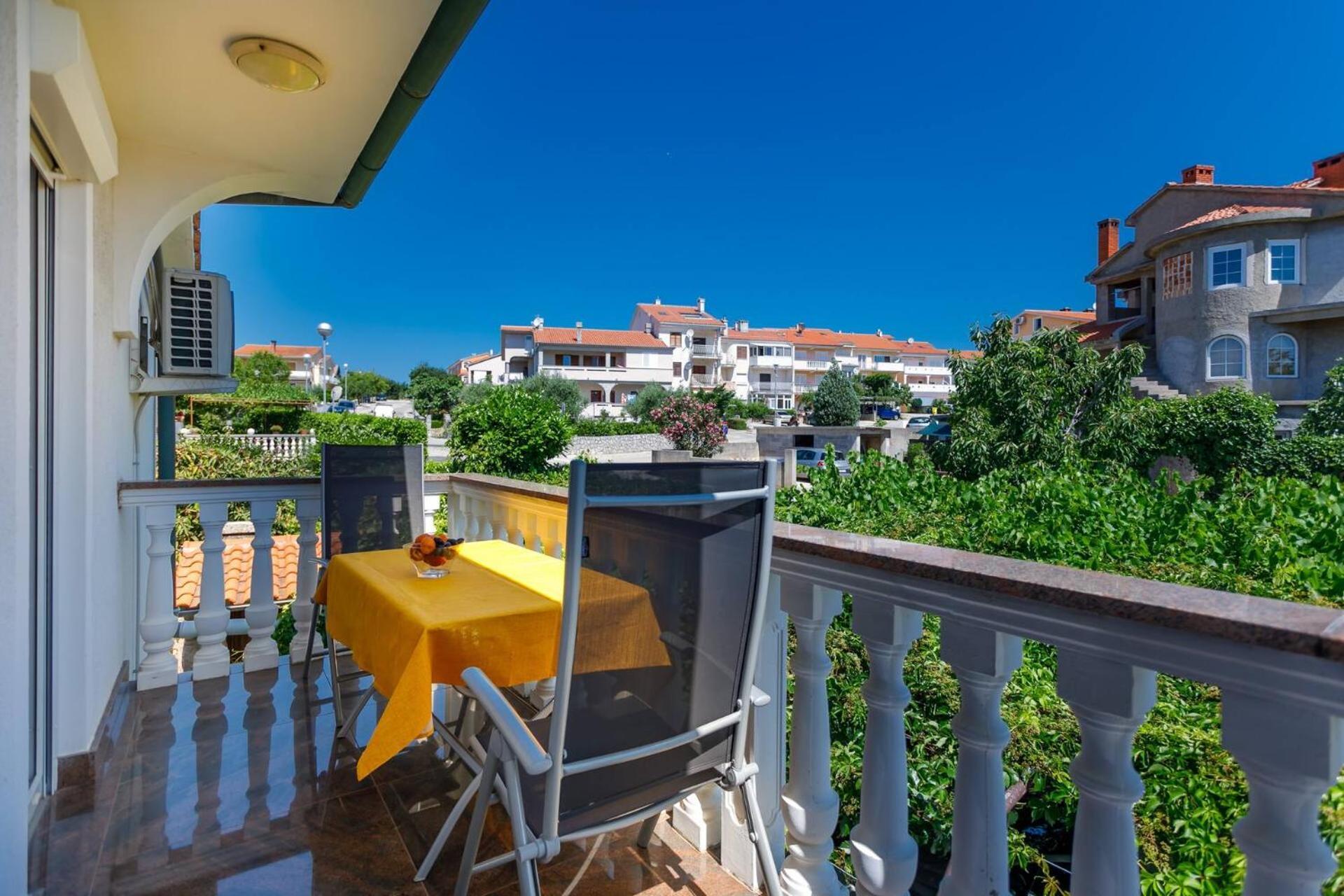 Apartments Paradiso Krk Town Exterior photo